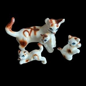 Vintage Bone China Cat Family Mom Carrying Kitten With 2 Other Kittens